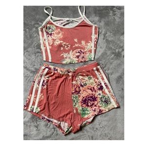 2 piece short set from fashionave boutique